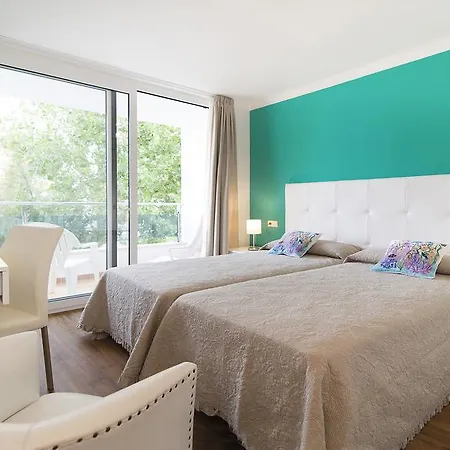 Miramar Apartment *